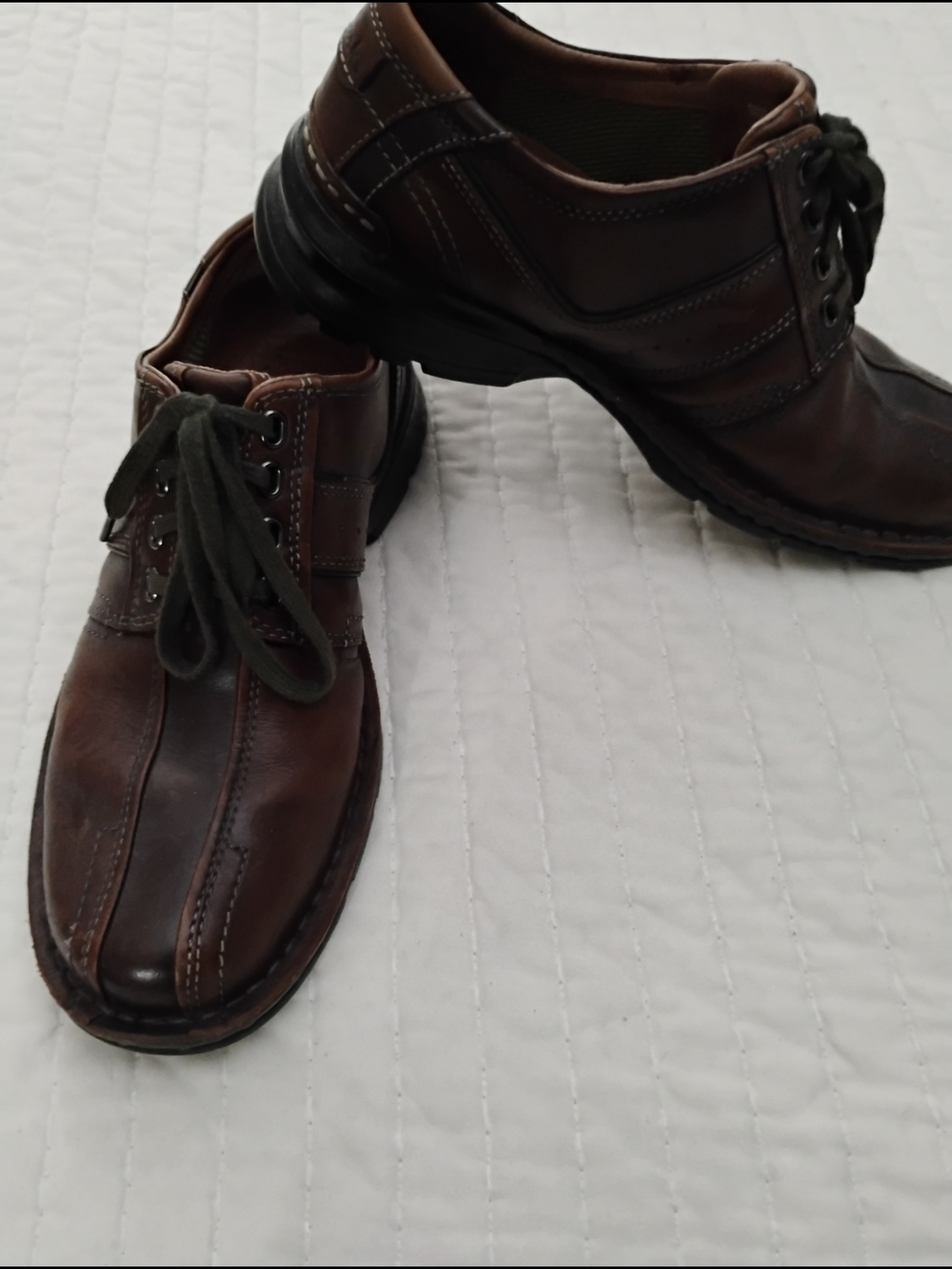 Clarks Brown Leather Lace-Up Derby Shoes